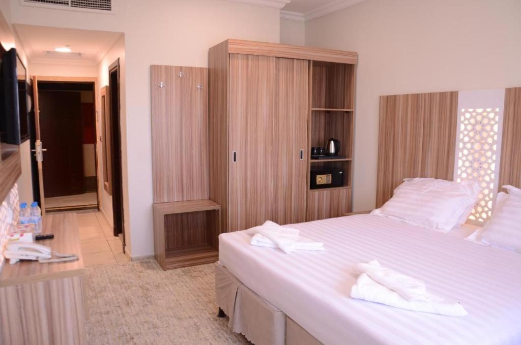 Artal International Hotel 麦地那 外观 照片